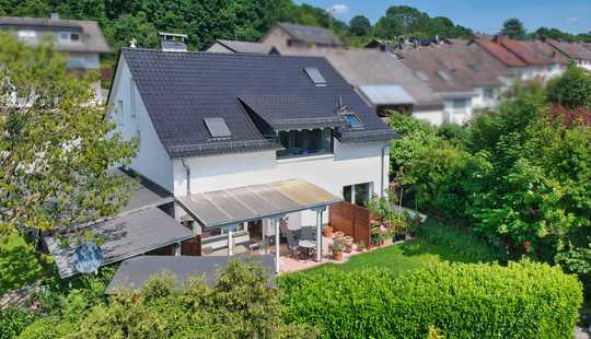 Bild von Großzügiges Reihenendhaus mit Einliegerbereich in toller Naturlage!