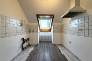 Großzügige 3,5-Zimmer Dachgeschosswohnung mit Sauna und Garage – Die vollständige Adresse der Immobilie erhältst du vom Anbieter., 74081 Horkheim, Heilbronn – Vorschaubild 7