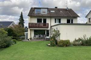 Großzüges Einfamilienhaus in BI-Hillegossen – Die vollständige Adresse der Immobilie erhältst du vom Anbieter., 33699 Stieghorst, Bielefeld – Vorschaubild 1
