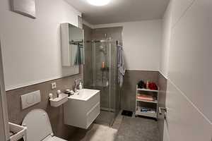 Hell und gut geschnitten - Moderne 4-Zimmer-Wohnung im Briller Viertel mit Küche und großer Terrasse – Bayreutherstr. 32, 42115 Wuppertal – Vorschaubild 11