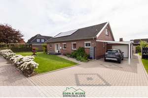 Gepflegtes Einfamilienhaus mit Garage, PV-Anlage und Wärmepumpe