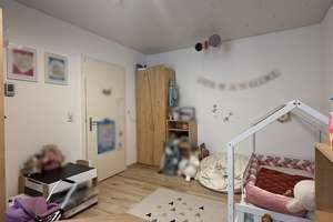 Gepflegtes Zweifamilienhaus im ruhigen Stadtteil von Fellbach – Die vollständige Adresse der Immobilie erhältst du vom Anbieter., 70734 Fellbach – Vorschaubild 13