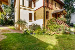 Villa Kult - Historische Fachwerkvilla mit drei Wohnebenen und viel Potenzial am Teltower Kanal – Die vollständige Adresse der Immobilie erhältst du vom Anbieter., 12203 Lichterfelde, Berlin – Vorschaubild 16