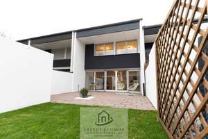 Frisch saniertes Reihenhaus in Neu Isenburg - 7 Zimmer auf drei Ebenen, mit Garten und Garage – Theodor-Heuss-Straße 00, 63263 Neu-Isenburg – Vorschaubild 11