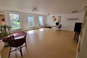 Bungalow mit Einliegerwohnung, barrierefrei, Einfamilienhaus \ Wohnen und arbeiten unter einem Dach – Schulstraße 12, 71111 Böblingen (Kreis) – Vorschaubild 15