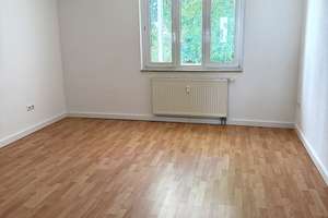 Tolles Familiendomizil mit großem Balkon in beliebter grüner Lage – Am Birnengarten 76a, 39116 Ottersleben, Magdeburg – Vorschaubild 11