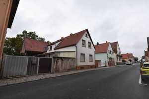 Kleines Wohnhaus mit Nebengebäude – Franz-Voll-Str. 7, 67240 Rhein-Pfalz-Kreis – Vorschaubild 2