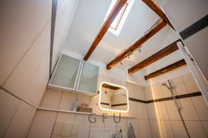 -Über den Dächern von Düsseldorf- Traumhafte Altbauwohnung zzgl. 28 m² Spitzboden – Die vollständige Adresse der Immobilie erhältst du vom Anbieter., 40215 Friedrichstadt, Düsseldorf – Vorschaubild 28