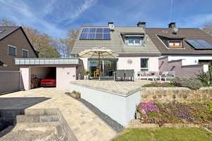Exklusives Wohnjuwel mit Sonnenterrasse
in Kornharpen – Die vollständige Adresse der Immobilie erhältst du vom Anbieter., 44791 Kornharpen/Voede-Abzweig, Bochum – Vorschaubild 3