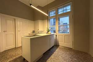 Exklusive, lichtdurchflutete 4-Zimmer-Altbauwohnung mit Parkett & hohen Decken im Bismarckviertel – Die vollständige Adresse der Immobilie erhältst du vom Anbieter., 86159 Bahnhofs-, Bismarckviertel, Augsburg – Vorschaubild 12
