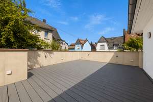 Stadtvilla mit Einliegerwohnung in Frankfurt 2 Garagen,2 Stellplätzen, Terrasse & Garten – 65931 Sindlingen, Frankfurt am Main – Vorschaubild 37
