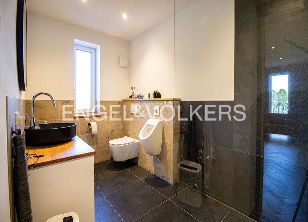 Immobilie in Schwendi - Herrliches Anwesen mit 4 Wohnungen und parkähnlichem Grundstück - Bild 13