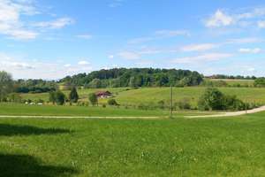 Wohnen und Arbeiten im Grünen in Ruhiger Lage. Großes Grundstück für Naturliebhaber und Tierfreunde – Die vollständige Adresse der Immobilie erhältst du vom Anbieter., 83550 Emmering – Vorschaubild 7