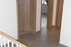 Effizienzhaus 55, Wärmepumpe, Nebengelass, PV-Anlage, Lüftung, Wallbox – Werkgasse 8, 9212 Zwickau (Kreis) – Vorschaubild 11