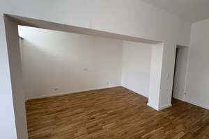 Hochwertig Renoviert: Freies 1,5-Zimmer-Apartment mit Balkon – Otto-Suhr-Allee 114, 10585 Charlottenburg, Berlin – Vorschaubild 11