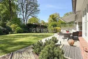 Schmuckstück im Grünen: Top-gepflegte Familienvilla mit herrlichem Garten und Doppelgarage – Hamburg – Vorschaubild 9