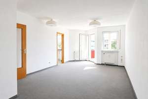 AIGNER - Lichtdurchflutetes Dachgeschoss-Apartment mit Balkon