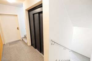 Exklusive 3-Zi.-Wohnung mit Tiefgarage, Balkon & hochwertiger Ausstattung – Die vollständige Adresse der Immobilie erhältst du vom Anbieter., 9117 Rabenstein, Chemnitz – Vorschaubild 2