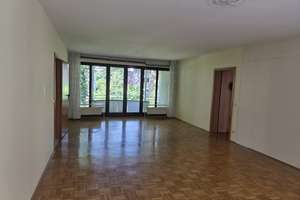 Perfekt: Eigentumswohnung, 2 Balkone, Lage, Garten, Garage – Hohenstaufenallee 22, 45888 Bulmke-Hüllen, Gelsenkirchen – Vorschaubild 3