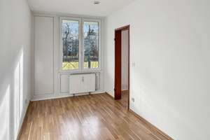 Ruhig gelegene 2-Zimmer-Eigentumswohnung in München-Hadern – Die vollständige Adresse der Immobilie erhältst du vom Anbieter., 81375 Neuhadern, München – Vorschaubild 2