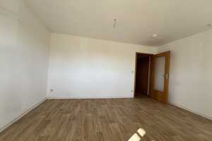 2-Zimmer-Wohnung mit Dusche im beliebten 1. Obergeschoss – Am Gartenhof 20, 9126 Chemnitz – Vorschaubild 4