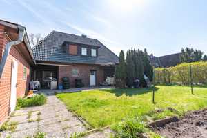 Einfamilienhaus mit Potenzial in beliebter Lage / Hamburg-Hausbruch – Hamburg – Vorschaubild 1