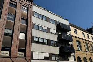 Seltene Gelegenheit: 4-Raum-Wohnung vis à vis des Adenauerplatz