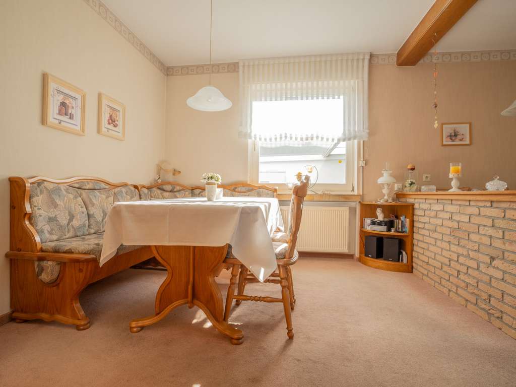 Immobilie in Werther - Gepflegte Doppelhaushälfte in zentraler Lage von Werther-Theenhausen! - Bild 2