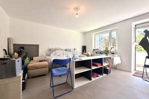 Attraktive 2-Zimmer-Wohnung in München – frisch renoviert, barrierefrei und sofort bezugsfrei – Riemerschmidstraße 59, 80933 Lerchenau-Ost, München – Vorschaubild 4