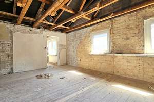 Ihr Zuhause, Ihre Ideen, Ihr Projekt -
Freistehendes Einfamilienhaus in bester Lage zur Sanierung – Die vollständige Adresse der Immobilie erhältst du vom Anbieter., 26127 Dietrichsfeld, Oldenburg (Oldenburg) – Vorschaubild 6