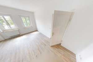 Tolle Pärchenwohnung mit Balkon zum Sofortbezug – Annenstr. 22, 9111 Chemnitz – Vorschaubild 1
