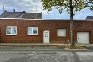 HANDWERKER AUFGEPASST! ROHDIAMANT MIT VIEL POTENZIAL IN ZENTRALER LAGE! – Die vollständige Adresse der Immobilie erhältst du vom Anbieter., 41068 Waldhausen, Mönchengladbach – Vorschaubild 2