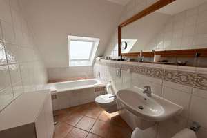 ***Gepflegte Maisonette Wohnung mit Garage in Top-Lage von Essen-Bredeney*** – 45133 Bredeney, Essen – Vorschaubild 35