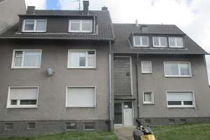 Gemütliche 2 Zimmer im 2. OG / DG, Oberhausen, Forststraße 74