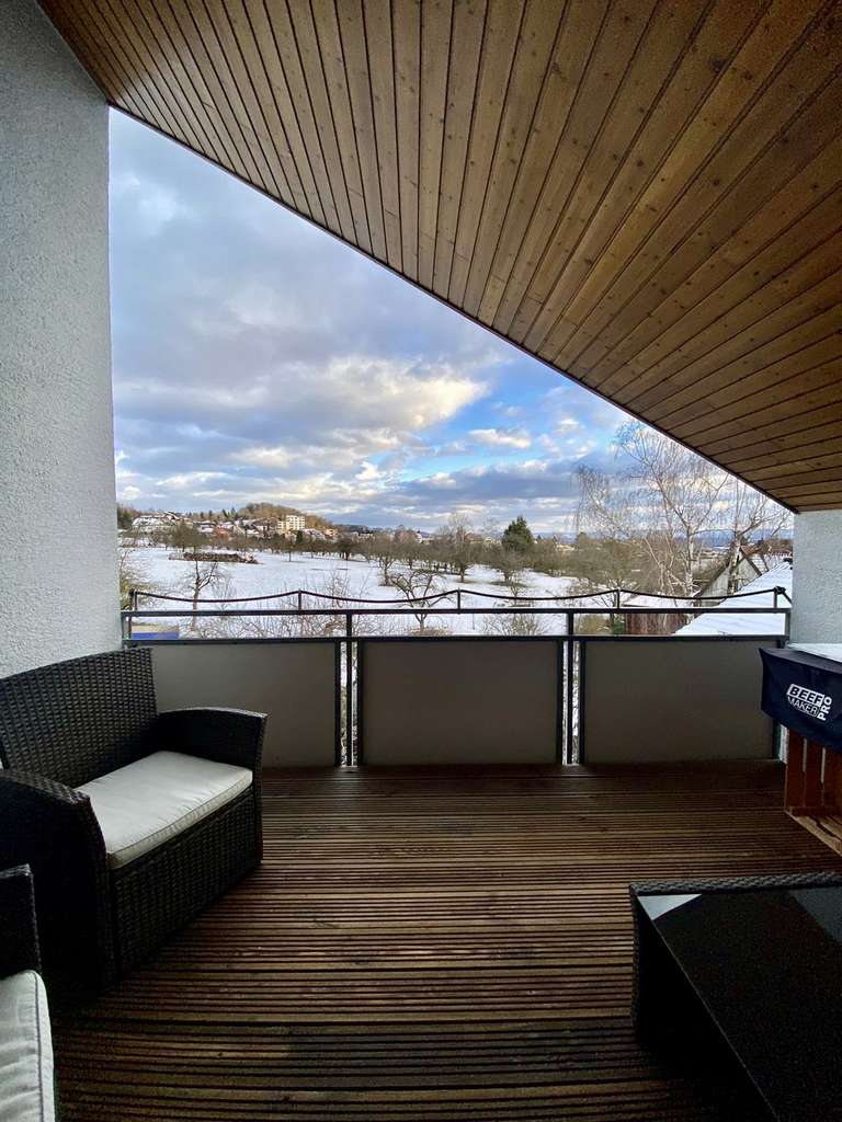 *Provisionsfrfei* Charmante 2-Zimmer Dachgeschosswohnung in Esslingen- Rüdern