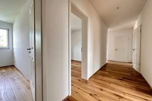 NEUBAU ** DACHTERRASSE ** BALKON ** EINBAUKÜCHE ** FUßBODENHEIZUNG ** TIEFGARAGE – Anna-Kuhnow-Straße 8, 4317 Reudnitz-Thonberg, Leipzig – Vorschaubild 22