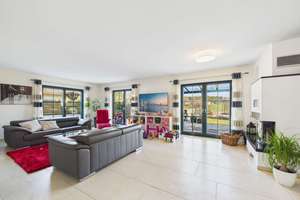 Property thumbnail 8