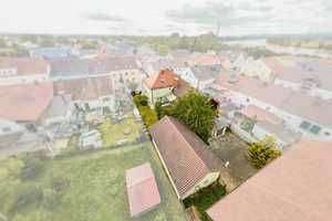 Platz für Ihre Ideen: Haus mit Nebengebäuden, Garage & großem Garten in Vilshofen-Pleinting! – Passau (Kreis) – Vorschaubild 6