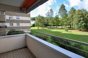 2-Zimmer mit Balkon, EBK & Stellplatz - Waldrandlage – Stuttgart – Vorschaubild 1