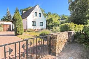 Freistehendes Einfamilienhaus mit viel Potenzial in Dessau-Haideburg – Die vollständige Adresse der Immobilie erhältst du vom Anbieter., 6849 Haideburg, Dessau-Roßlau – Vorschaubild 1