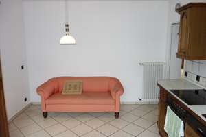 EINFAMILIEN-REIHENMITTELHAUS PARKETT 4 ZIMMER MOD. BÄDER+G-WC GARTEN TERRASSE GARAGE IN HASSELS – Oberheider Straße 35, 40599 Hassels, Düsseldorf – Vorschaubild 6