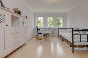 Stilvolle Villa in erstklassiger Lage von Dreieichenhain – Die vollständige Adresse der Immobilie erhältst du vom Anbieter., 63303 Dreieich – Vorschaubild 17
