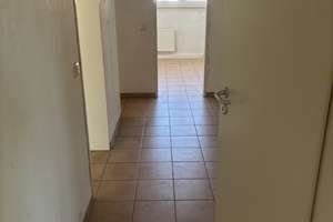 Familien aufgepasst! Großzügige 3-Raum-Wohnung in Essen-Altendorf freut sich auf eine Neuvermietung – Hagenbeckstr. 12, 45143 Altendorf, Essen – Vorschaubild 4