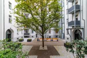Provisionsfrei: Bezugsfreie 3-Zimmer-Wohnung am Soho House
Free 3-room apartment at Soho House – Berlin – Vorschaubild 12