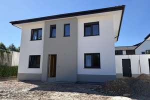 Stilvolle Neubauwohnung mit hochwertiger Ausstattung in Detmold / Pivitsheide! – Die vollständige Adresse der Immobilie erhältst du vom Anbieter., 32758 Detmold – Vorschaubild 2