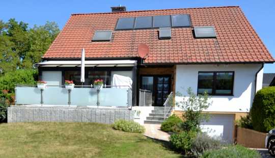 Bild von Großzügiges, energieeffizientes Einfamilienhaus in stadtnaher Lage