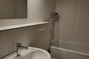 Helle großzügige Wohnung mit grandioser Aussicht – Oblatterwallstraße 36c, 86153 Jakobervorstadt-Nord, Augsburg – Vorschaubild 19