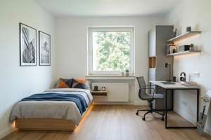Erstbezug nach Sanierung - Helle 2-Zimmer-Wohnung mit großem Balkon