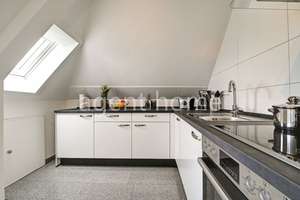 MÖBLIERT - TRAUMHAFTE AUSSICHT - Helle Wohnung im Villenviertel – Die vollständige Adresse der Immobilie erhältst du vom Anbieter., 70184 Gänsheide, Stuttgart – Vorschaubild 16