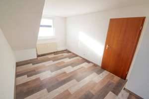 Helle 3 Zimmer-DG-Wohnung mit attraktivem Schnitt am beliebten Mattlerbusch – Obere Holtener Straße 81, 47167 Röttgersbach, Duisburg – Vorschaubild 13